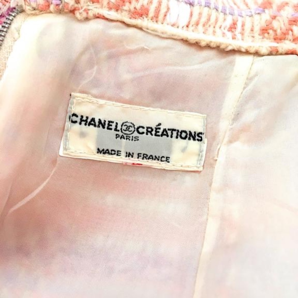 Vintage Chanel Creations Suit - Mint Condition - Picture 6 of 10